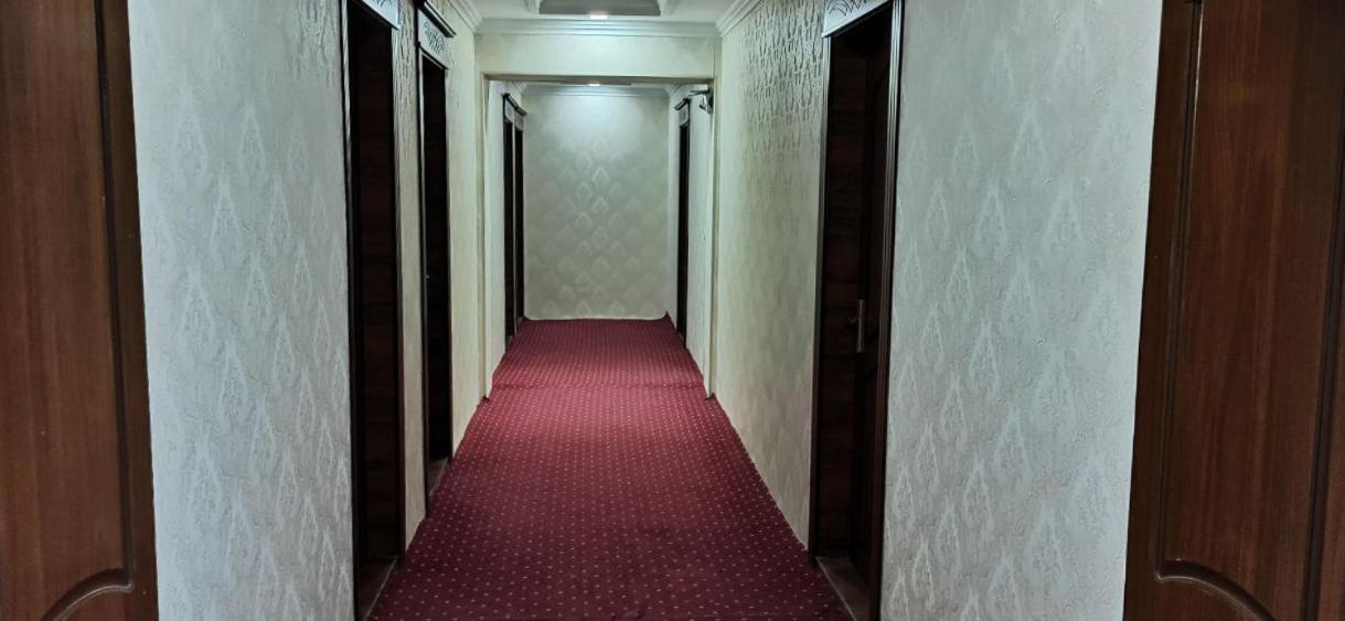 Reikartz Urgench Hotel Exterior foto